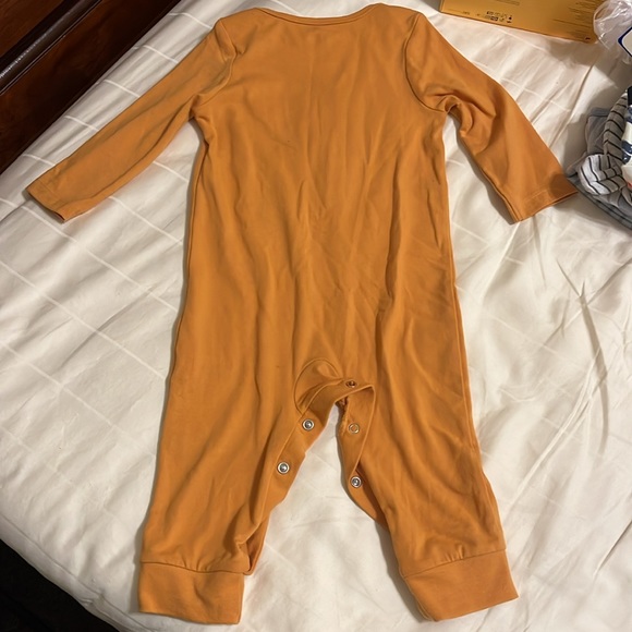 Tahari Burt’s Bees Cat & Jack Baby Clothes 6-9 Months - Picture 15 of 15